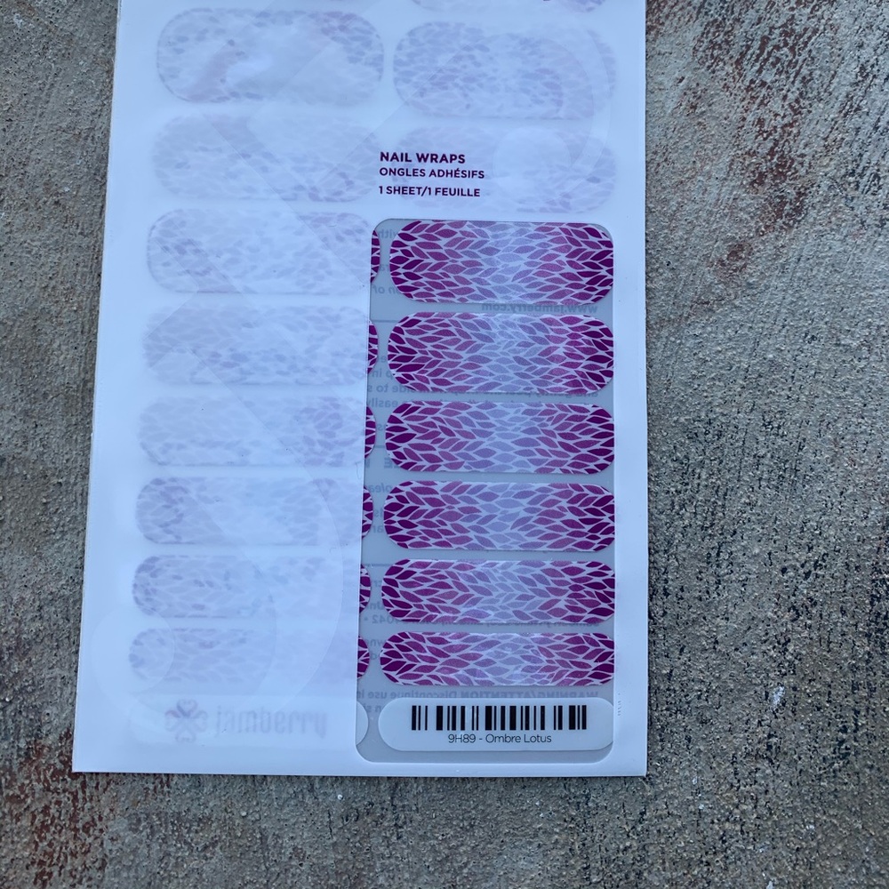 Jamberry Nail wrap Ombré Lotus - Picture 2 of 2